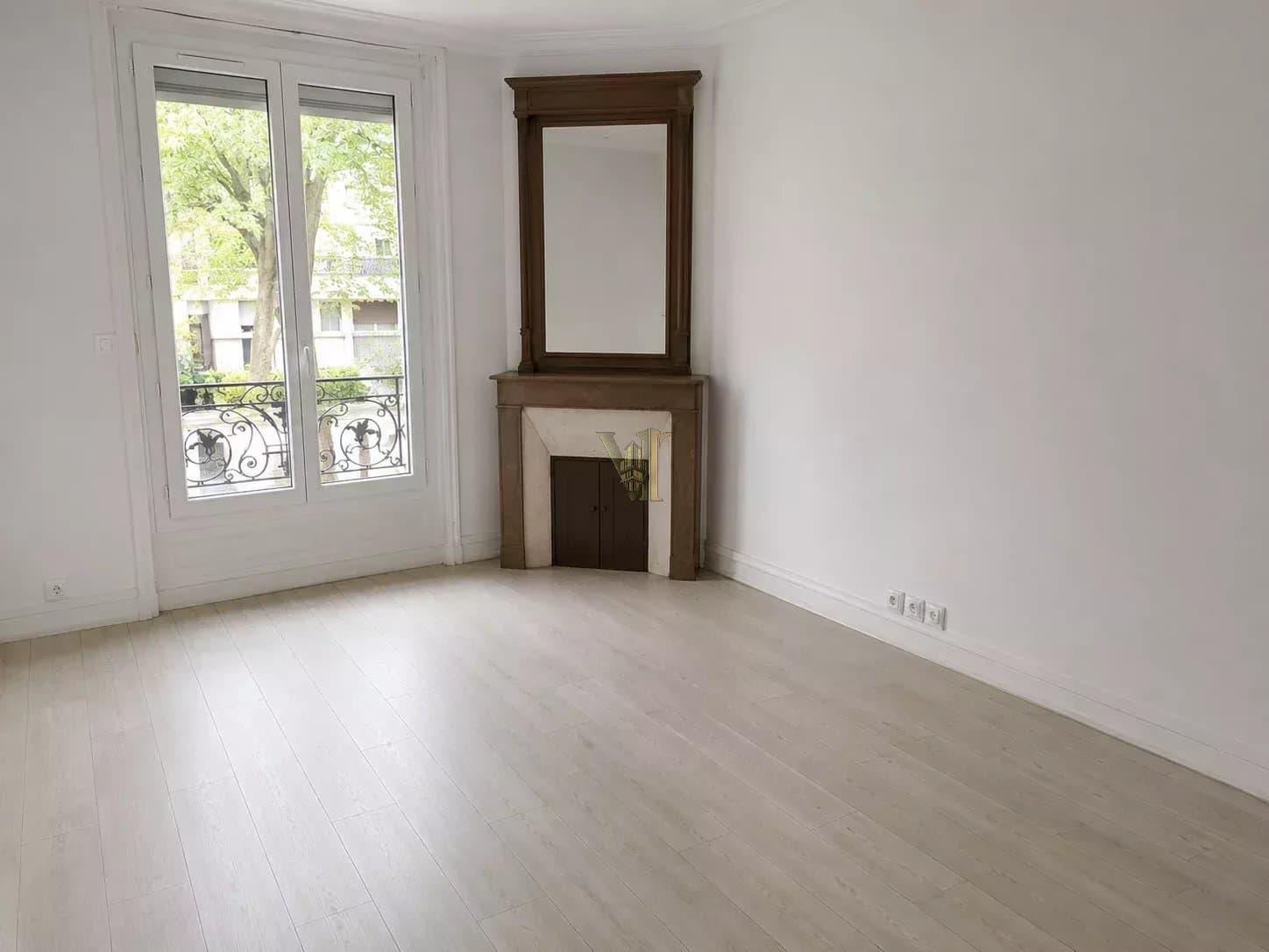 Local commercial 84 m² à Boulogne-Billancourt