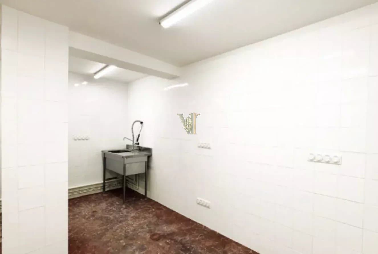 LOCAL COMMERCIAL À LOUER  – PARIS 10ᵉ – 70 M²