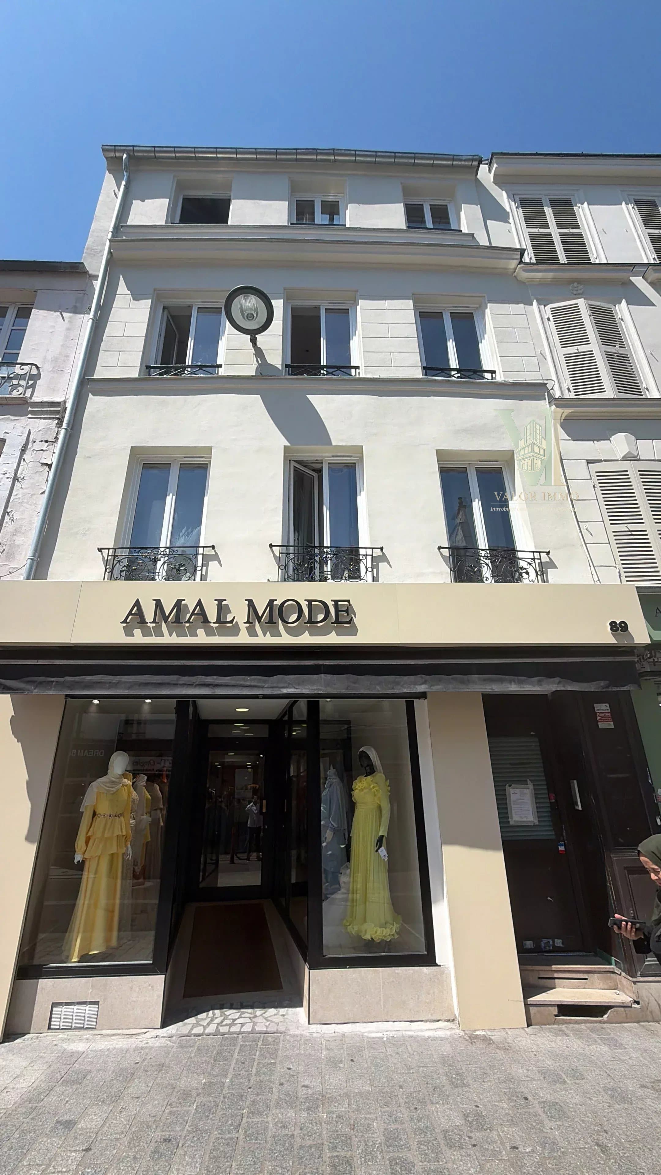 Bureaux COMMERCIAUX  de 121 m² à Saint-Denis
