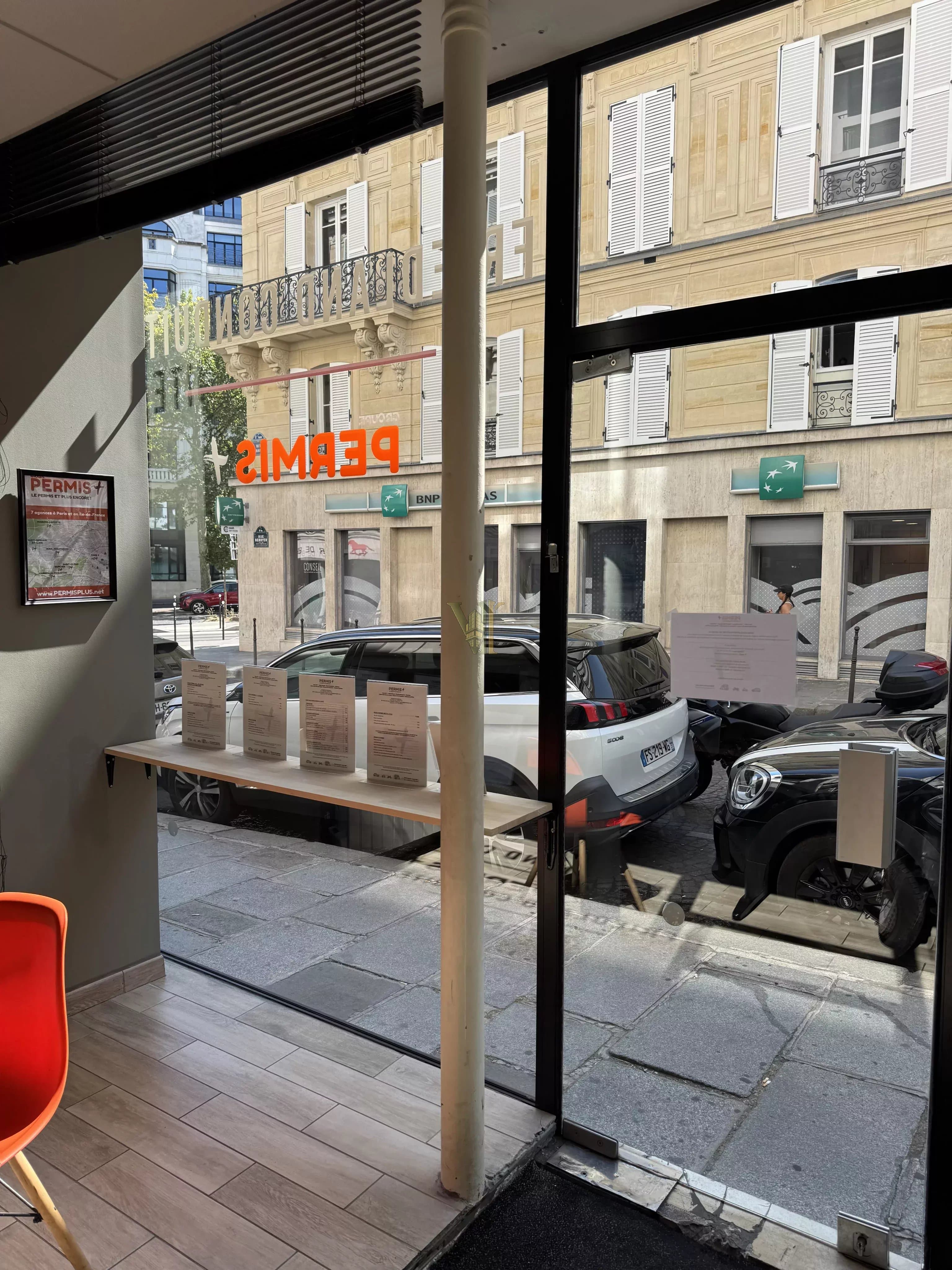 CESSION DE DROIT AU BAIL – LOCAL COMMERCIAL PARIS 8ᵉ / RUE BERRYER