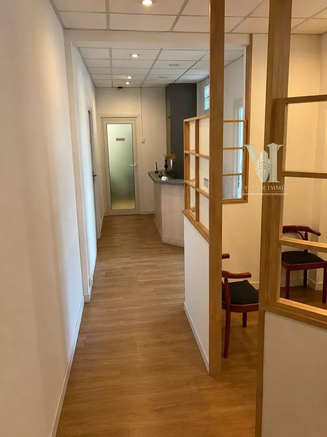 Local commercial de 87 m² à louer à Saint-Gratien