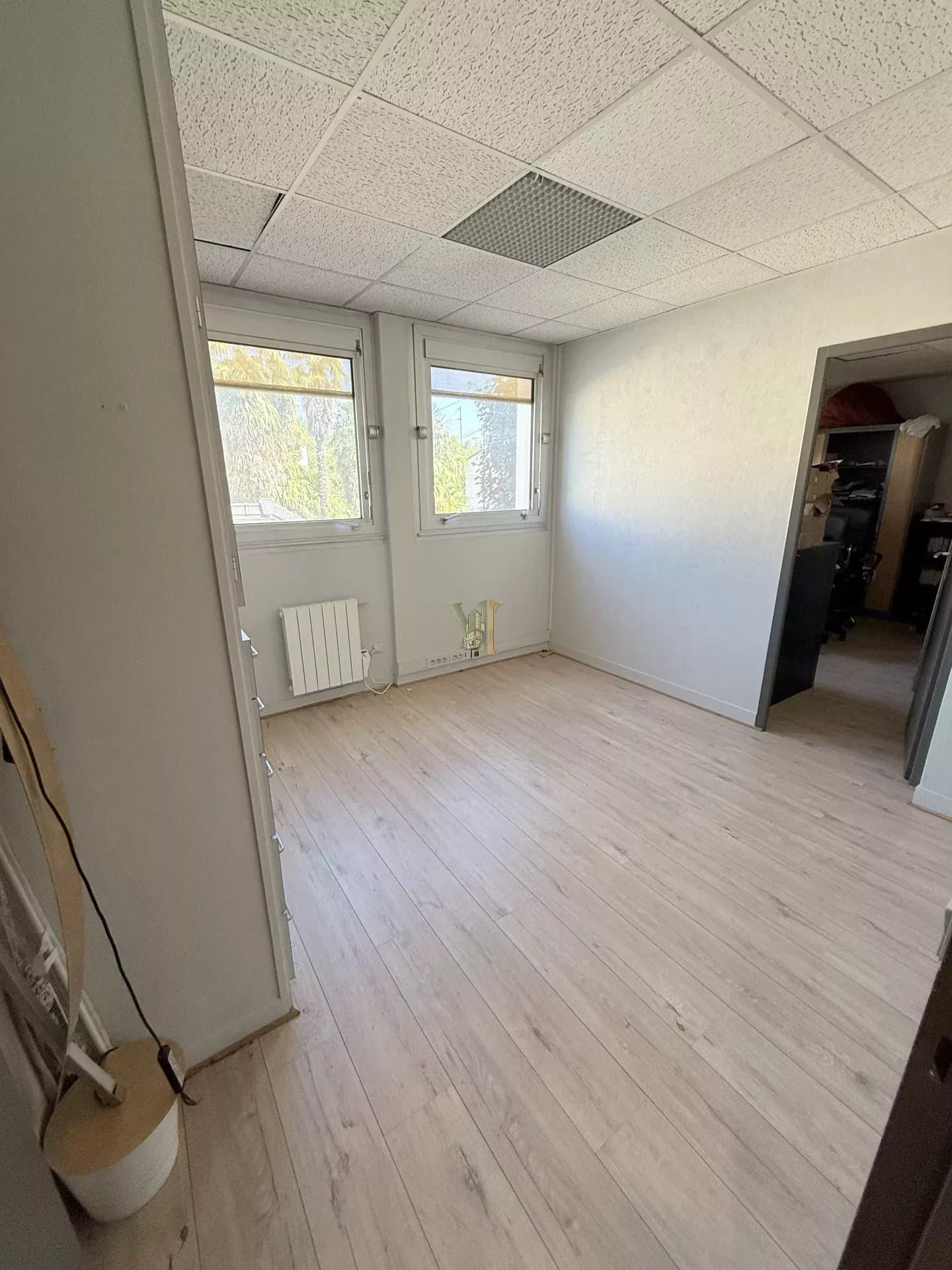 Bureaux divisibles de 600 m² à Neuilly-sur-Marne