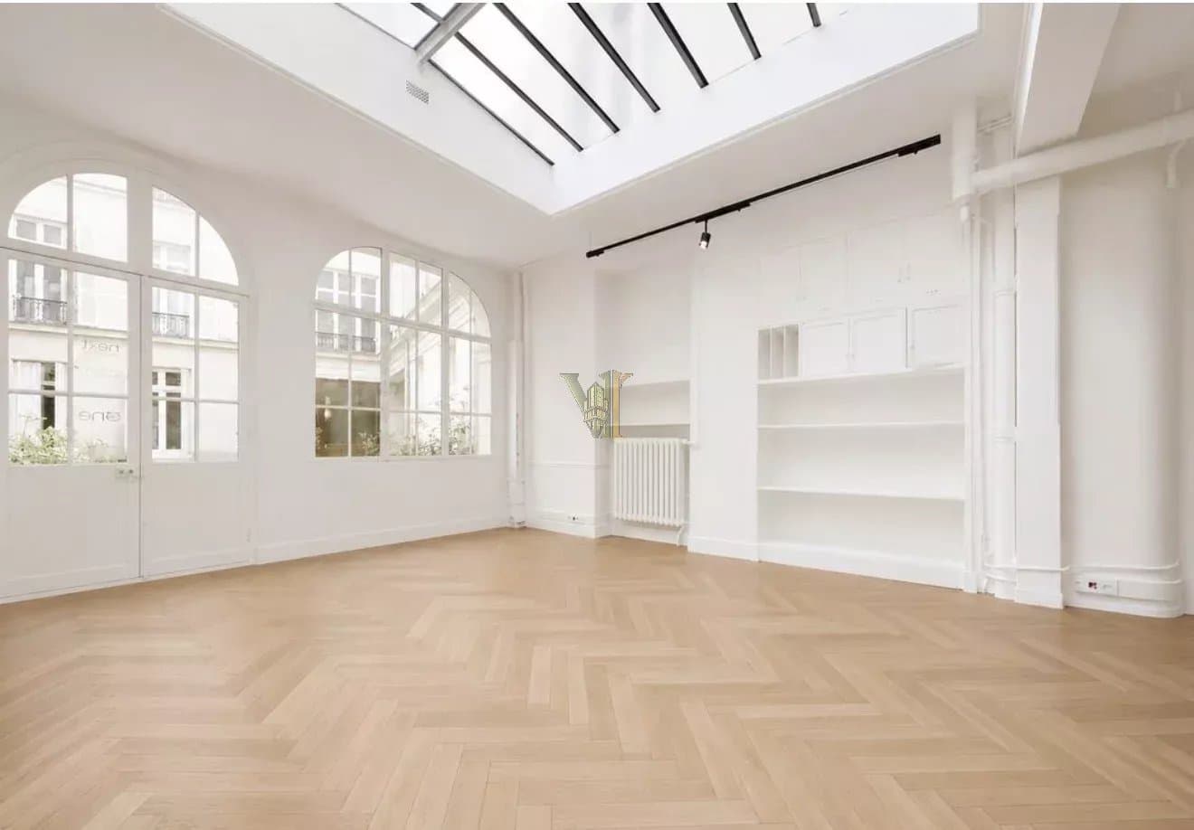 À louer – Hôtel particulier de bureaux- R+3  – 165 m² – Paris 17ᵉ