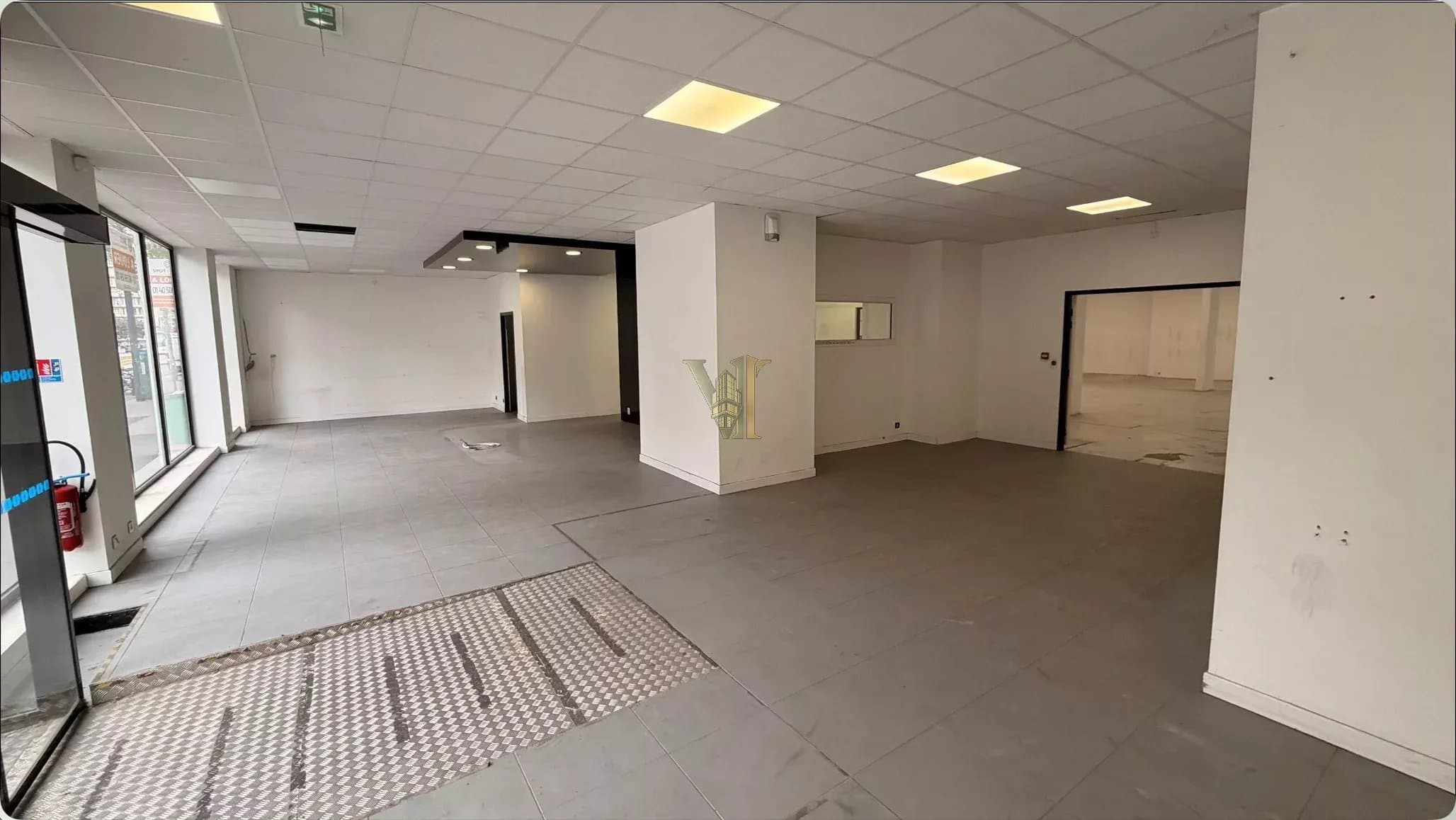 Local Commercial de 472 m² à Charonne, Paris 20ème