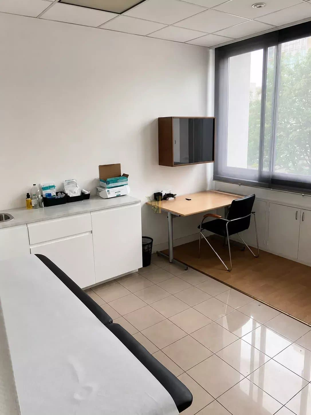 Local commercial de 87 m² à louer à Saint-Gratien