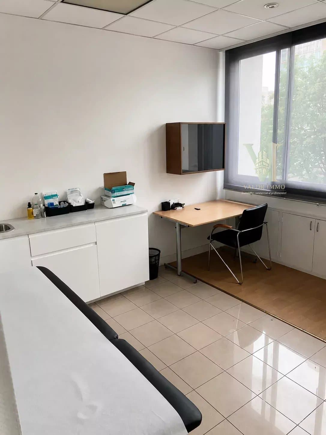 Local commercial de 87 m² à louer à Saint-Gratien