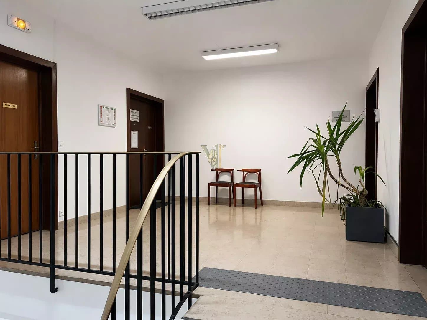 Local commercial de 87 m² à louer à Saint-Gratien