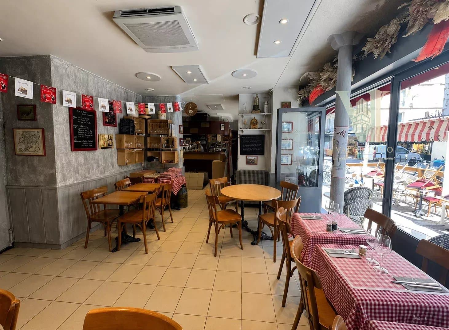 Local commercial avec extraction – Ternes, Paris 17ème