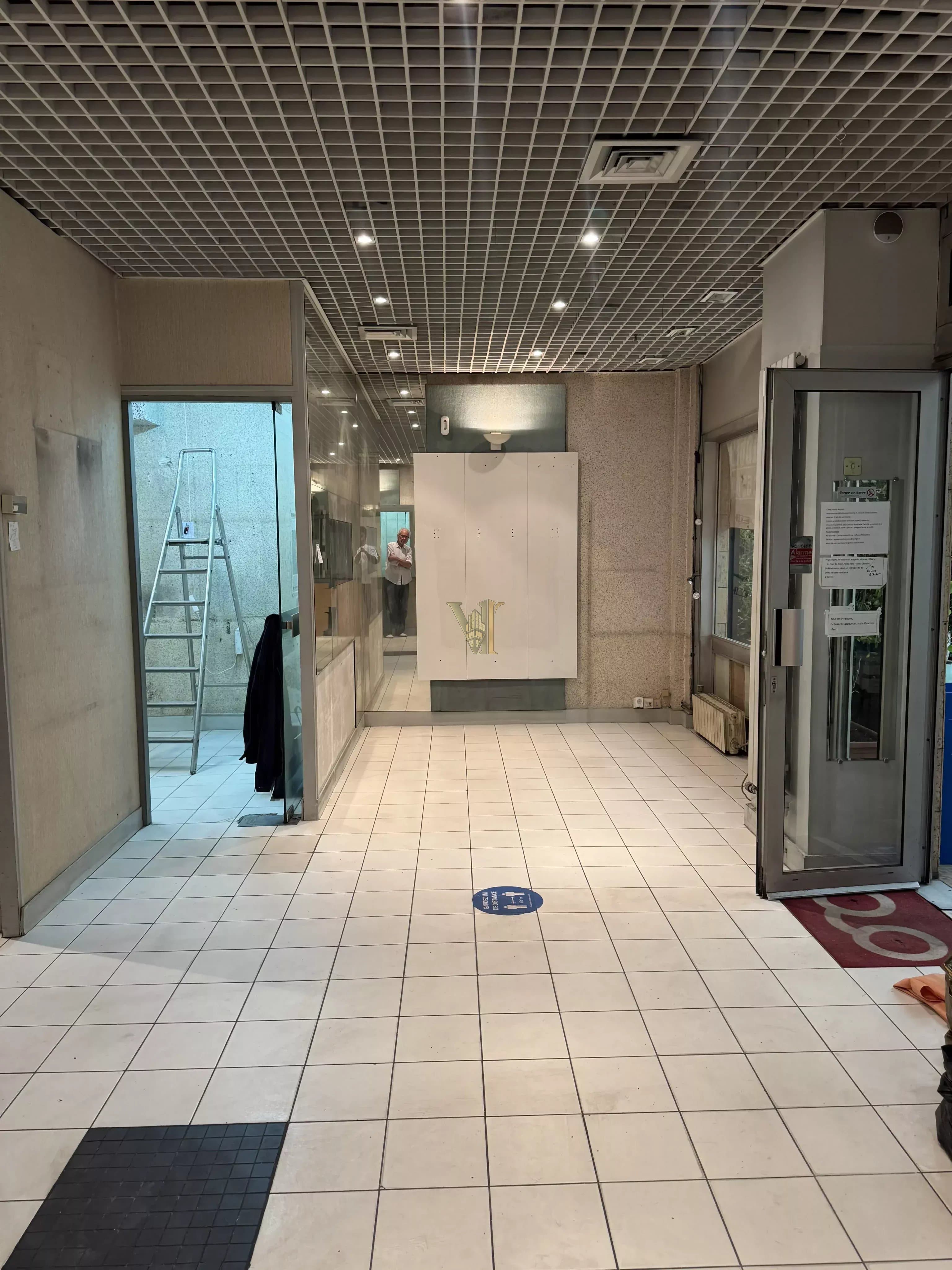 LOCAL COMMERCIAL À LOUER – PASSY – PARIS 16ᵉ – 40 M²