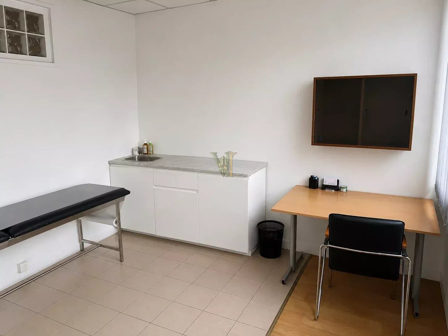 Local commercial de 87 m² à louer à Saint-Gratien
