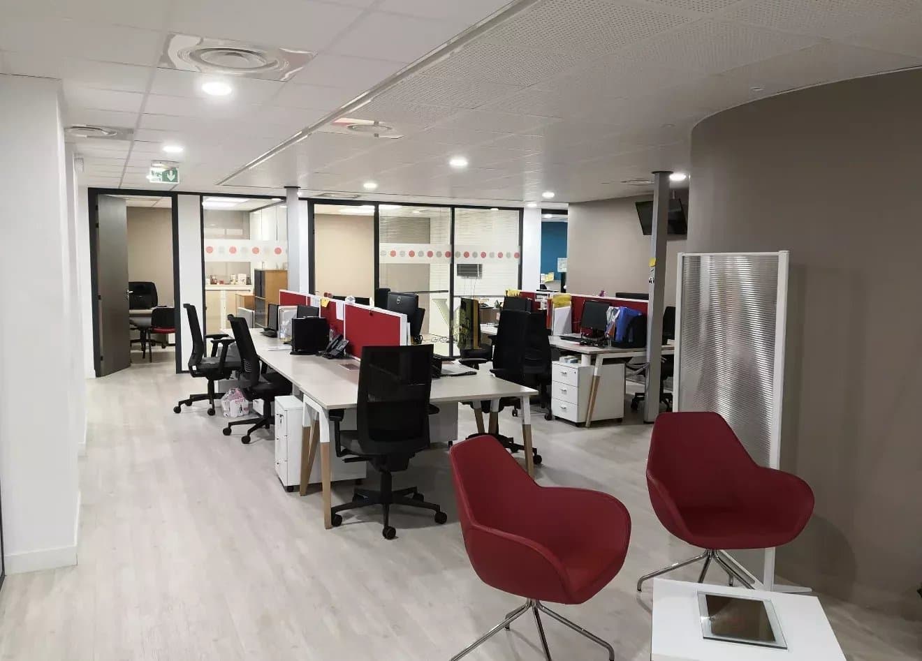 BUREAUX À LOUER – PARIS 17ᵉ