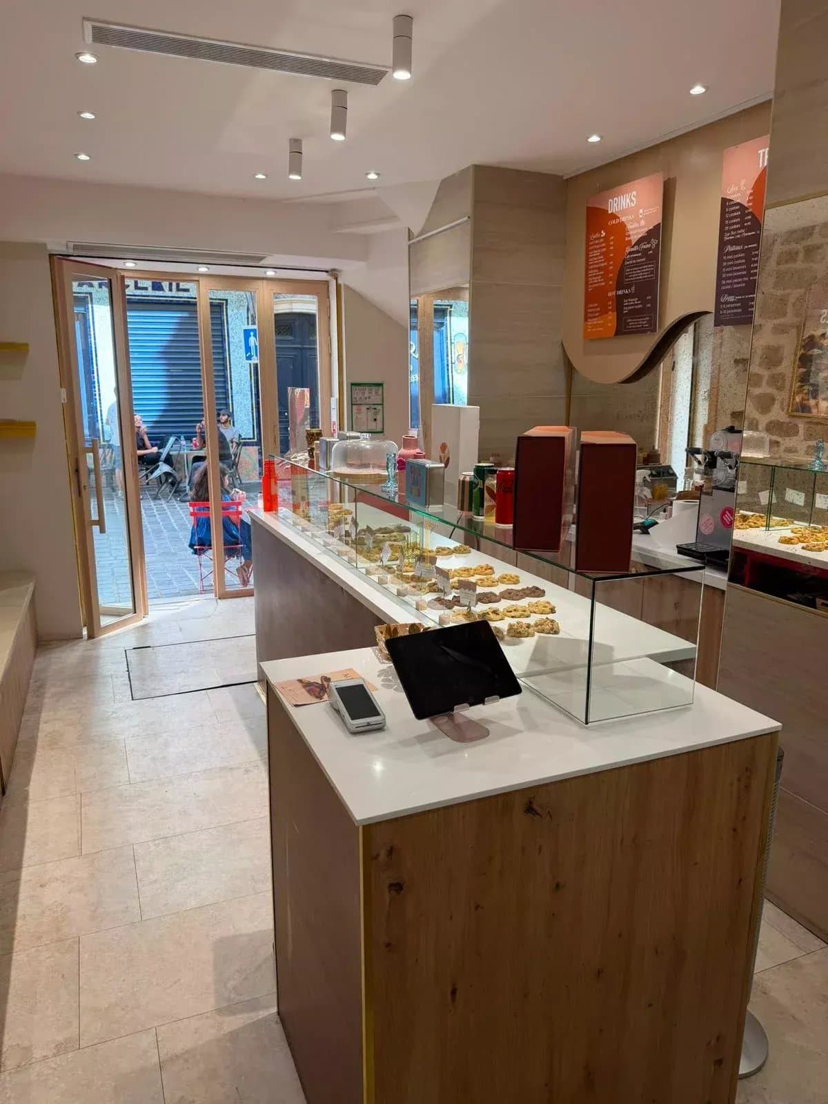 Droit au bail – Boutique 30 m²  Paris 4ème