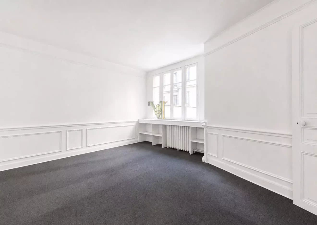 À louer – Hôtel particulier de bureaux- R+3  – 165 m² – Paris 17ᵉ