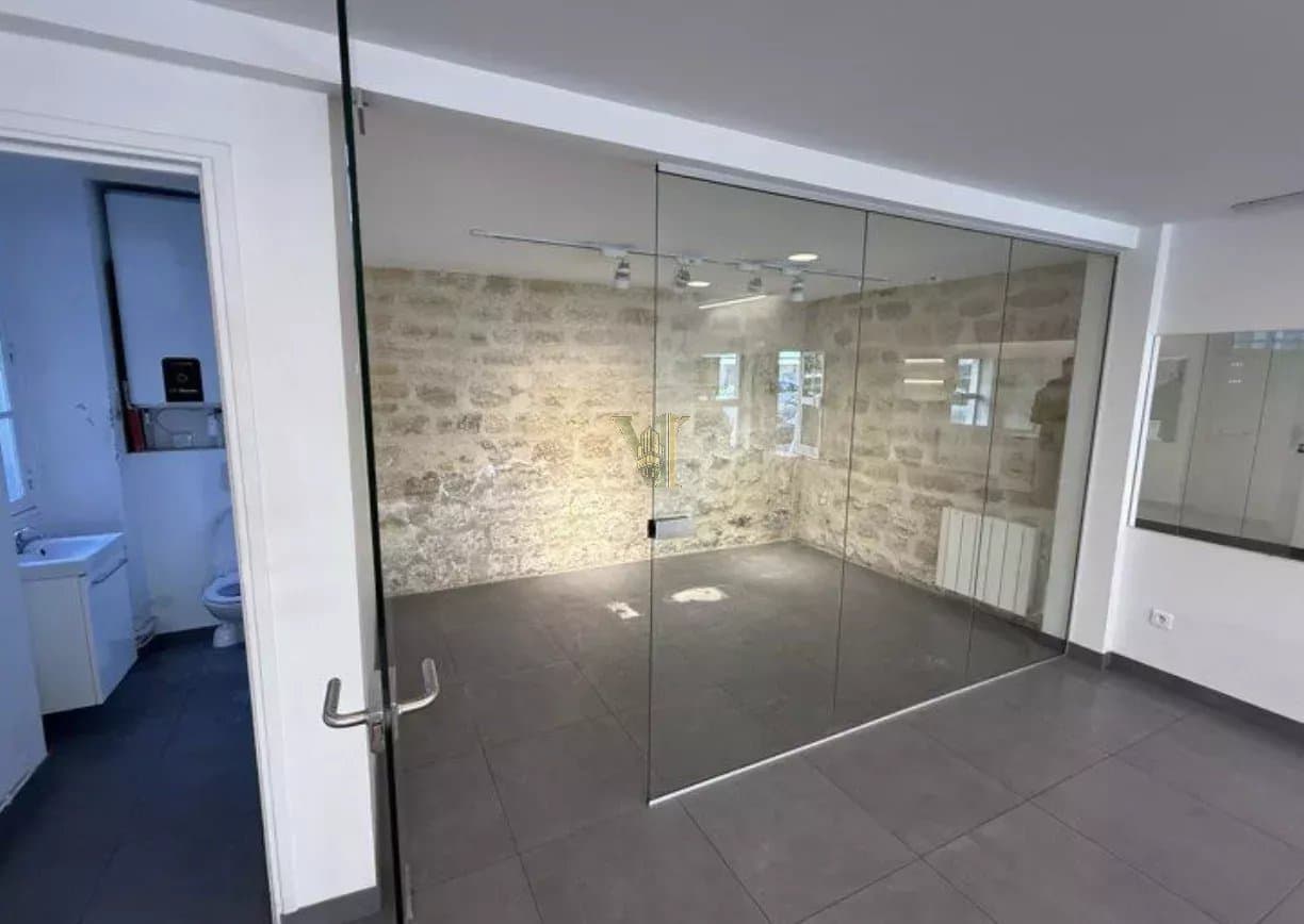 LOCAL COMMERCIAL À LOUER – NEUILLY-SUR-SEINE – 48 M²