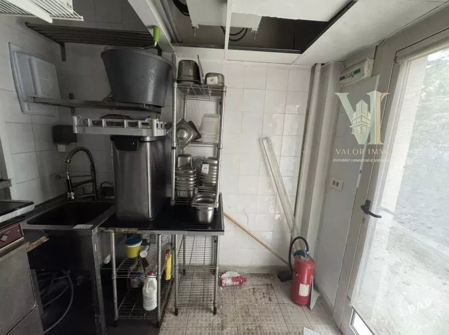 Local commercial de 44 m² à louer à Levallois-Perret