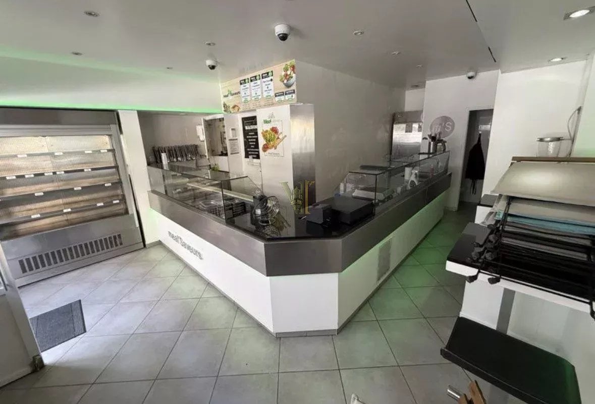 LOCAL COMMERCIAL À LOUER – CLICHY (92110) – 33 m² — Clichy — réf. VI-194 — photo 3