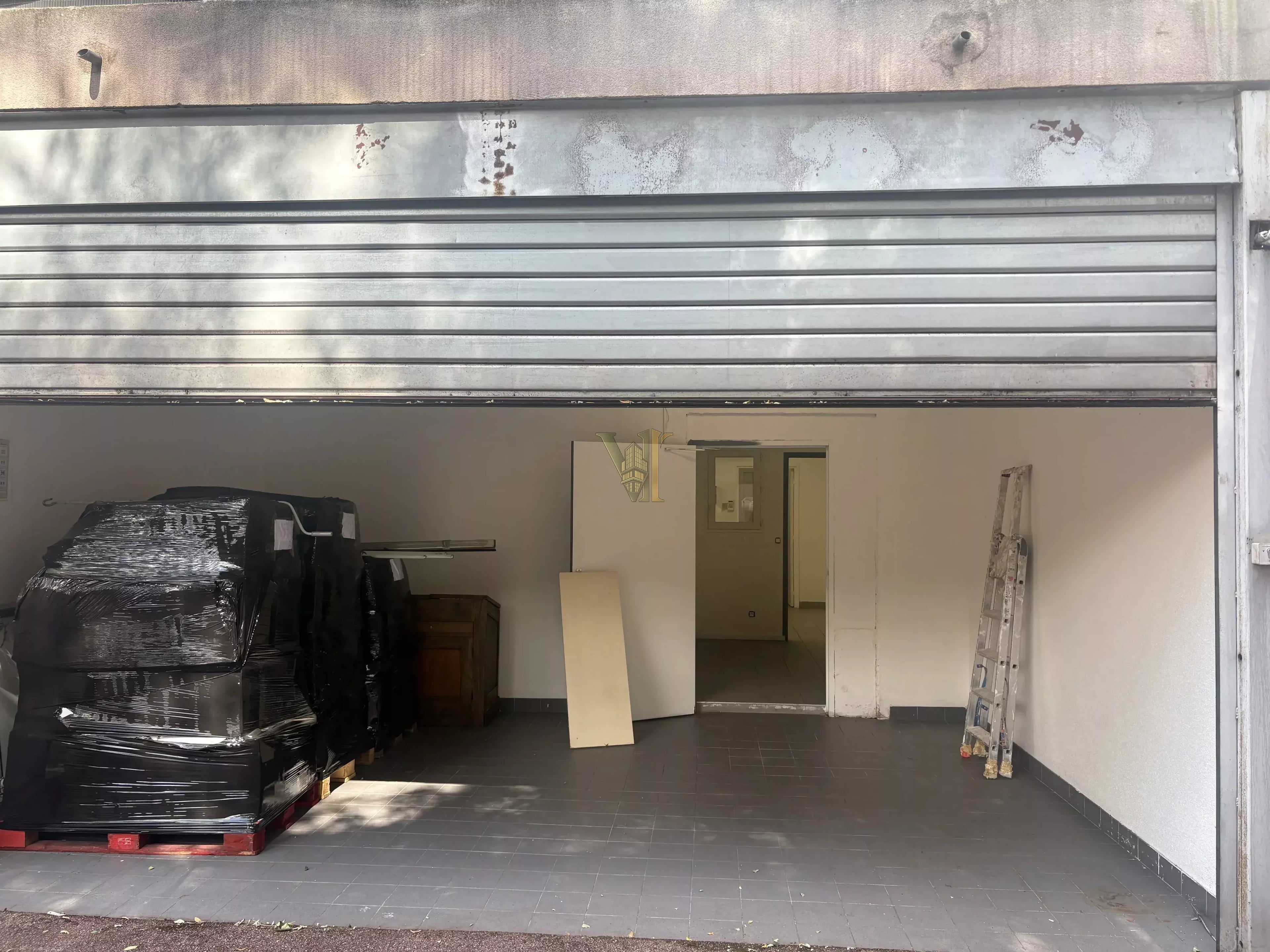 LOCAL COMMERCIAL À LOUER - 120 m² – Saint-Maurice — Saint-Maurice — réf. VI-183 — photo 6