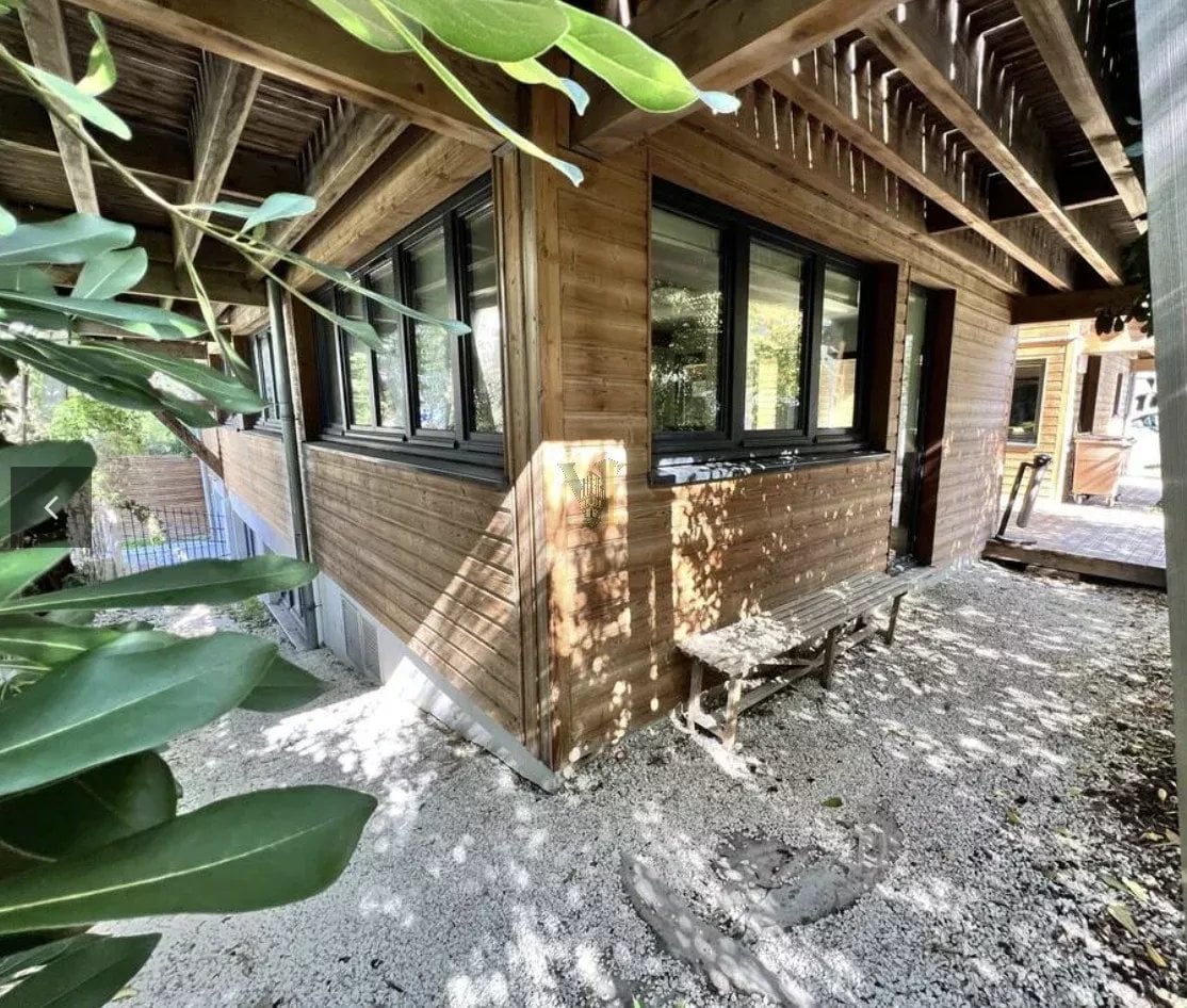 IMMEUBLE INDÉPENDANT ATYPIQUE À VENDRE OU À LOUER – COLOMBES (92) — Colombes — réf. VI-77 — photo 2