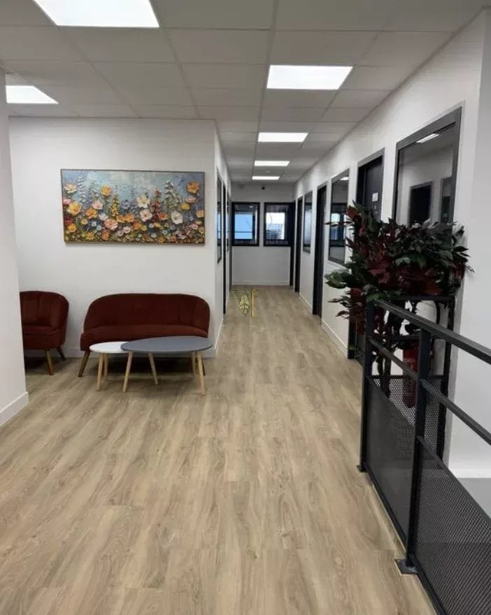 BUREAUX NEUFS À LOUER – PANTIN – DE 12 À 35 M² — Local commercial — Pantin — réf. VI-129