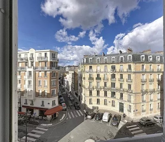BUREAUX À LOUER – BOULOGNE-BILLANCOURT – 61 M² — Local commercial — Boulogne-Billancourt — réf. VI-131