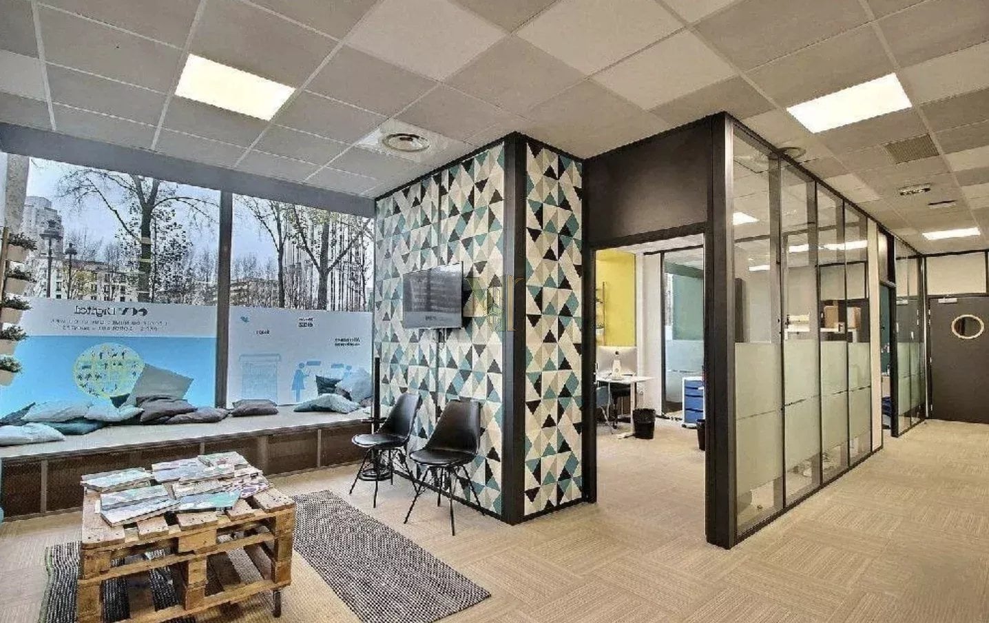 LOCAL COMMERCIAL À LOUER – PARIS 19ᵉ – LA VILLETTE – 600 M² — Local commercial — Villette, Paris 19ème — réf. VI-161