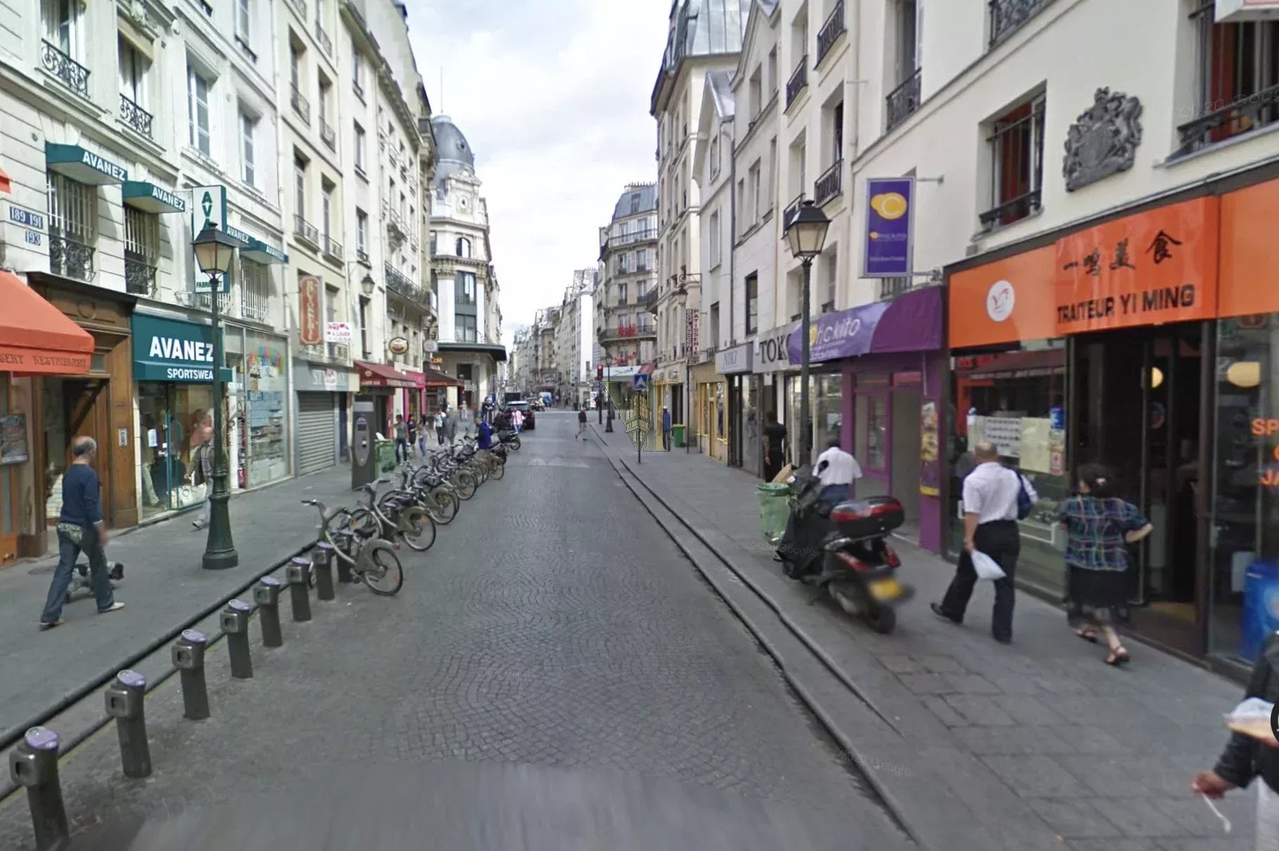 LOCAL COMMERCIAL À LOUER – RUE SAINT-DENIS – PARIS 2ᵉ – 300 M² — Local commercial — Bonne-Nouvelle, Paris 2ème — réf. VI-91