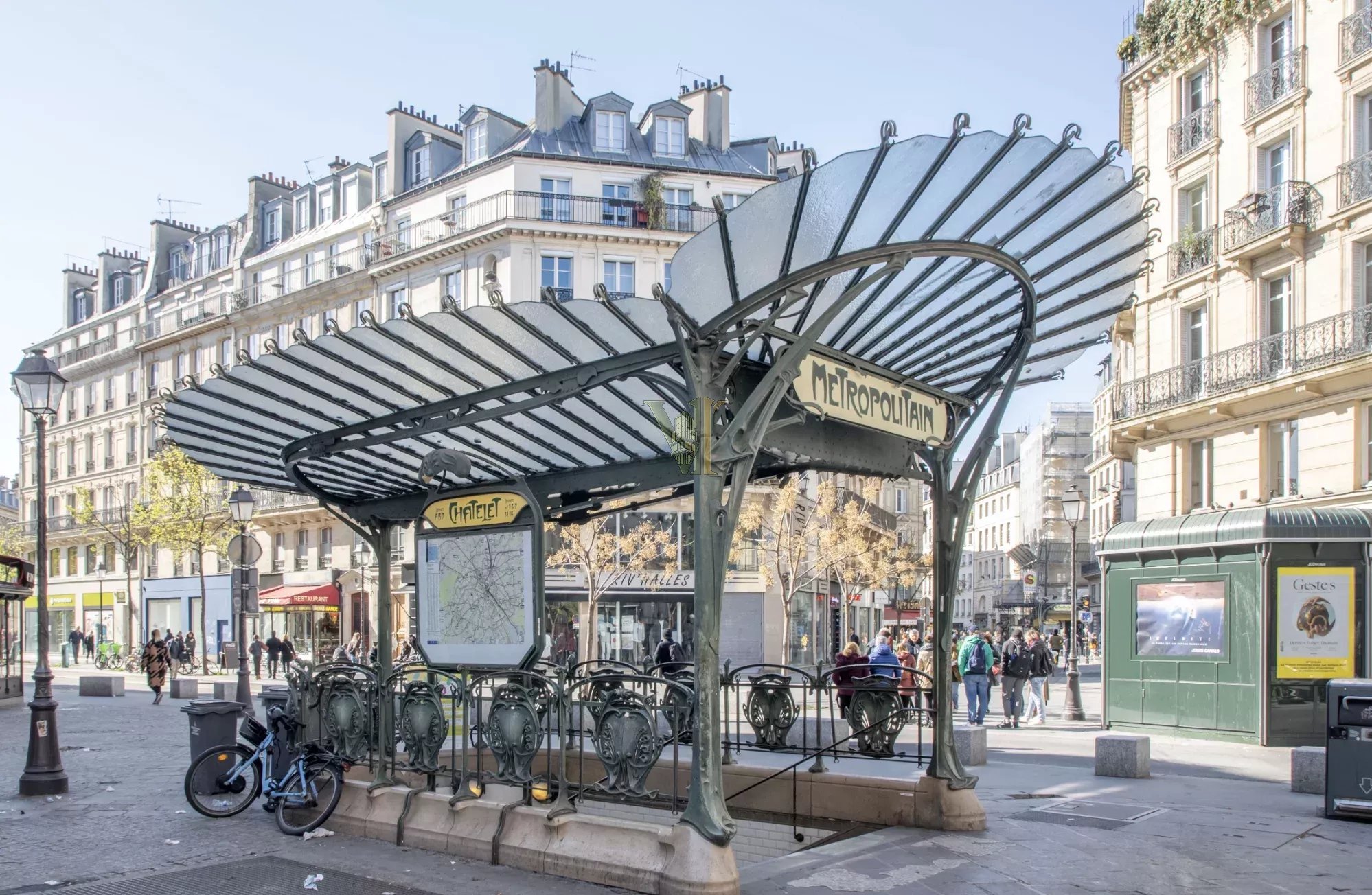 LOCAL COMMERCIAL À LOUER – LES HALLES – PARIS 1ER – 40 M² — Halles · Paris 1er — réf. VI-109 — photo 1