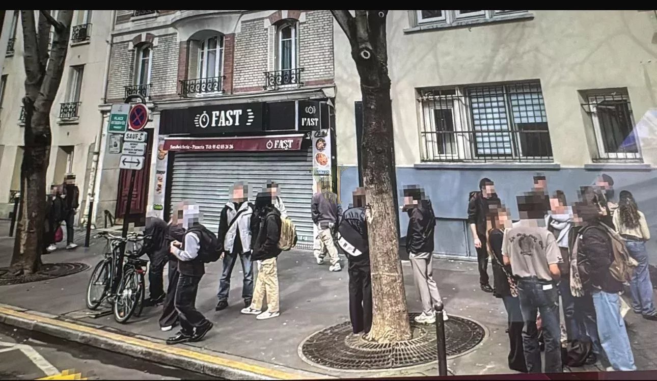 VENTE DES MURS COMMERCIAUX OCCUPÉS AVEC EXTRACTION – PARIS 19ᵉ — Villette · Paris 19ème — réf. VI-15 — photo 1